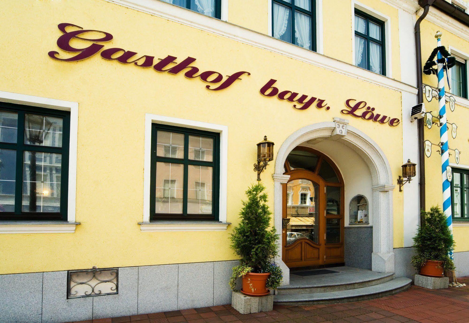 Hotel Bayrischer Loewe أوسترهوفن المظهر الخارجي الصورة