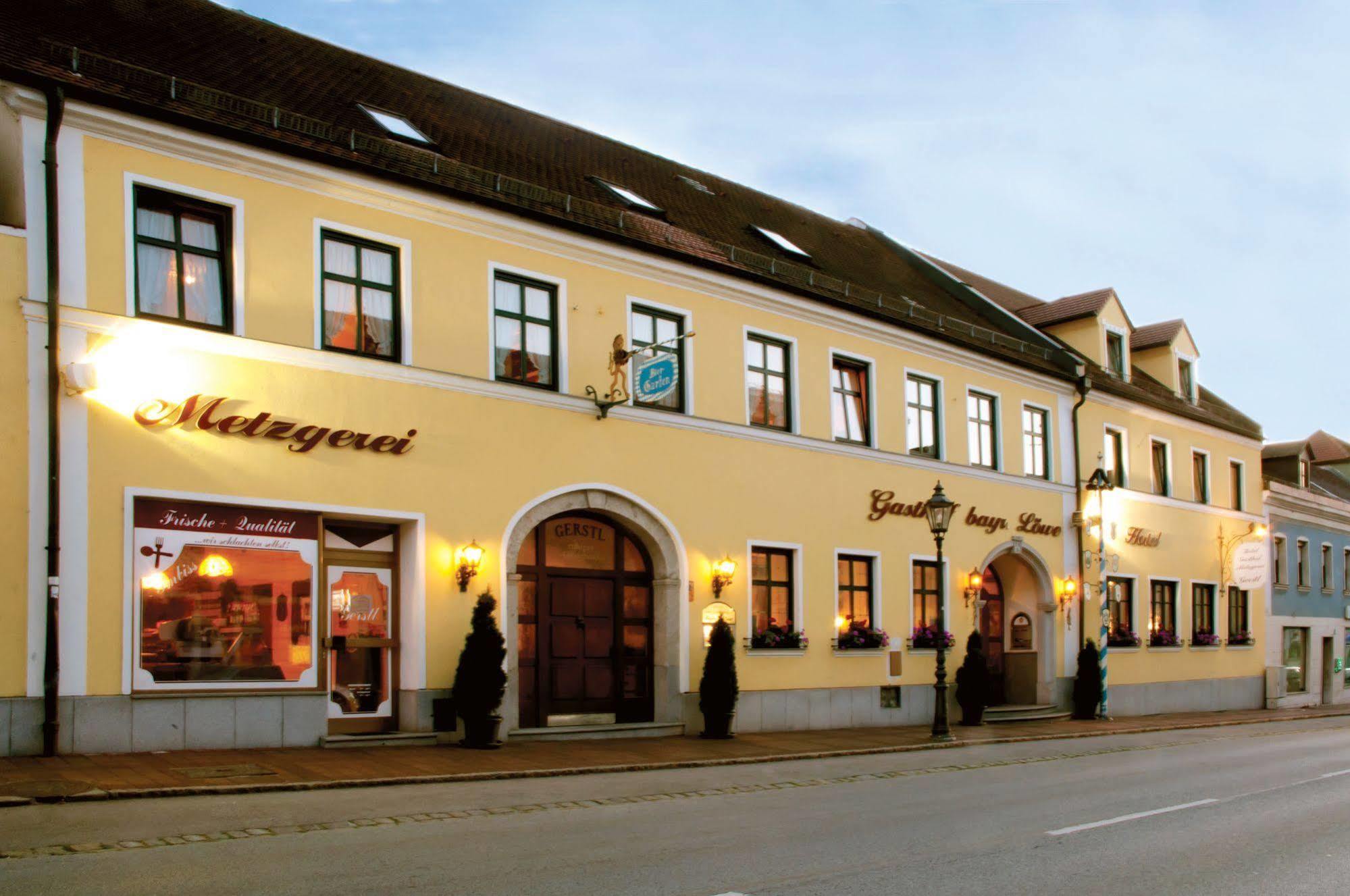 Hotel Bayrischer Loewe أوسترهوفن المظهر الخارجي الصورة